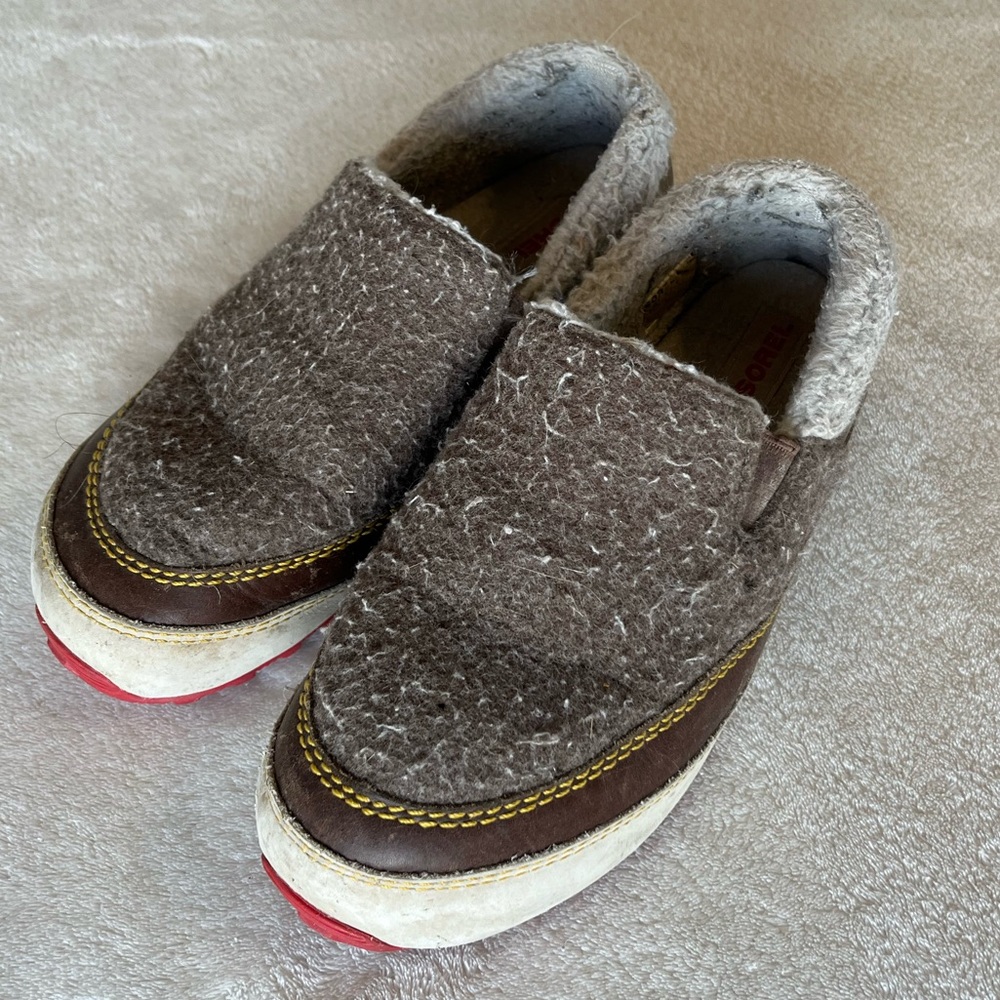 Sorel Tremblant Shearling Lined Felted Slippers